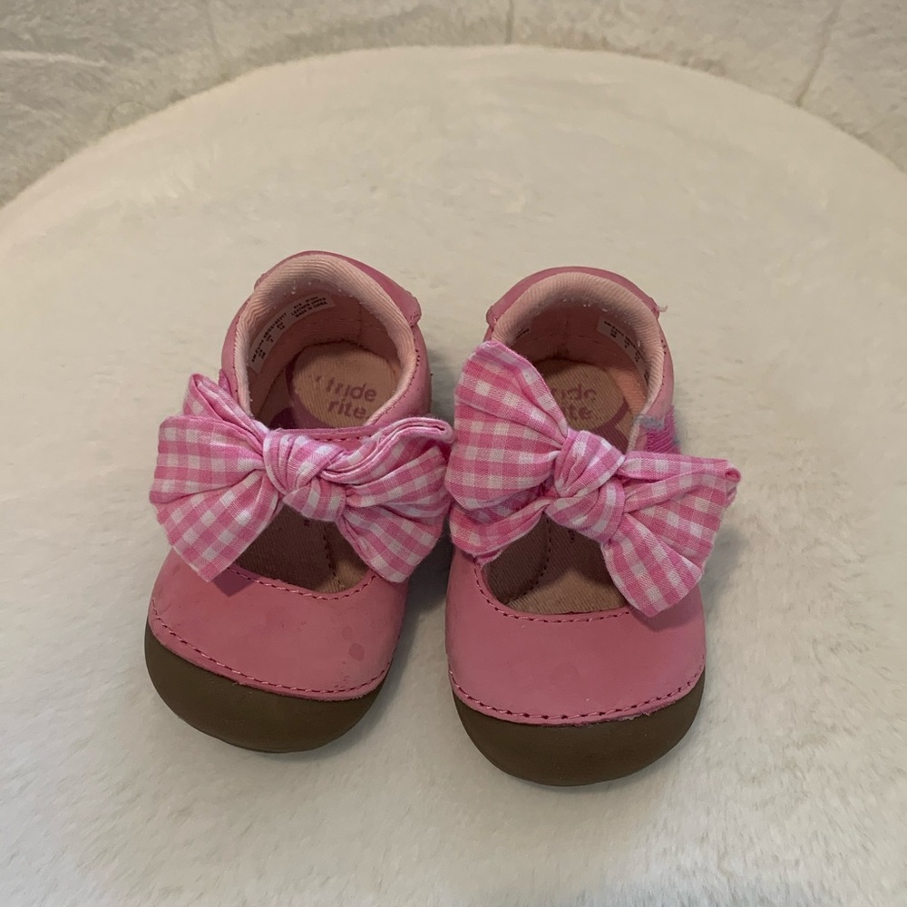 Stride Rite Baby Girl Shoes Size 3M